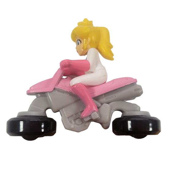 Nintendo Mario Bros - Luigi, Peach, Yoshi, Small Toys or Cake Toppers - Picture 12 of 15